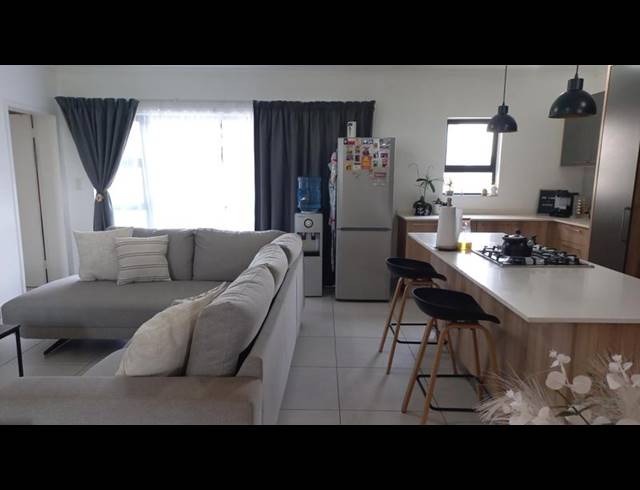 2 BEDROOM PROPERTY TO RENT IN GLEN MARAIS